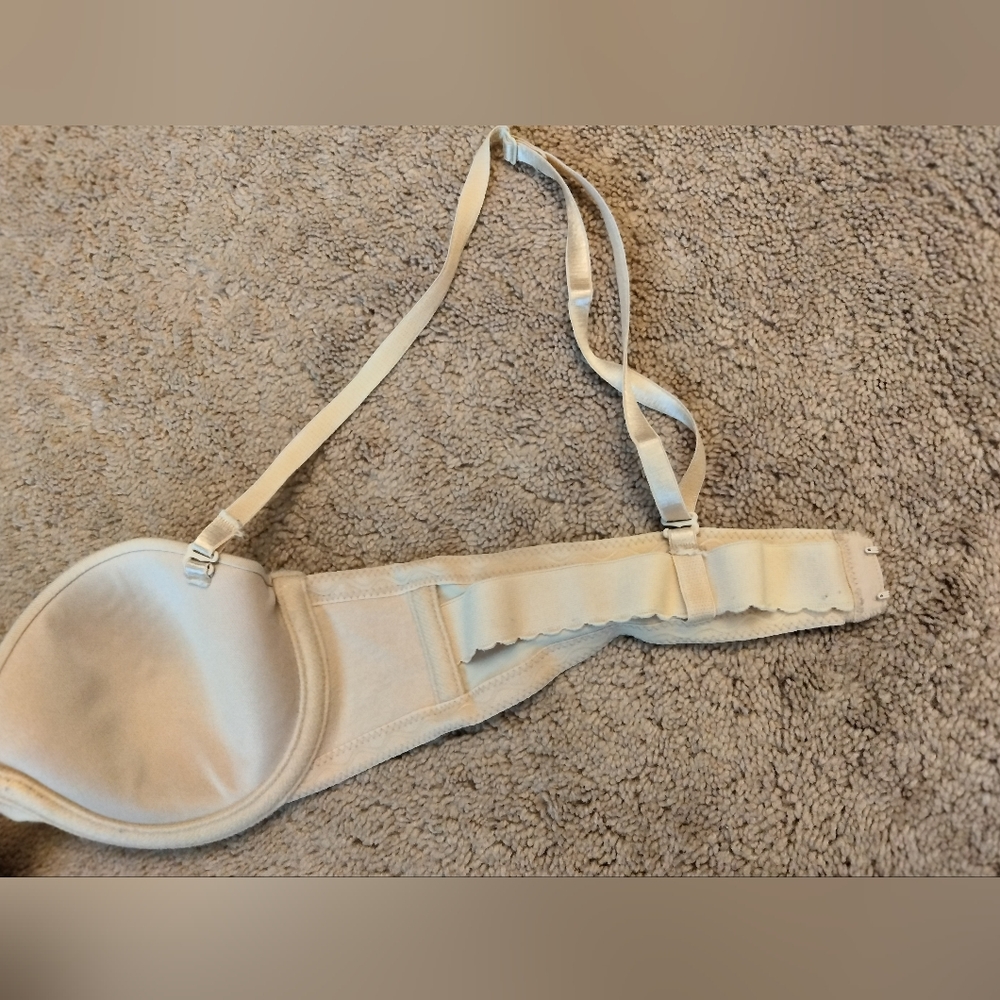 Partners Intimates | Multi-Adjustable Bra - Picture 5 of 7